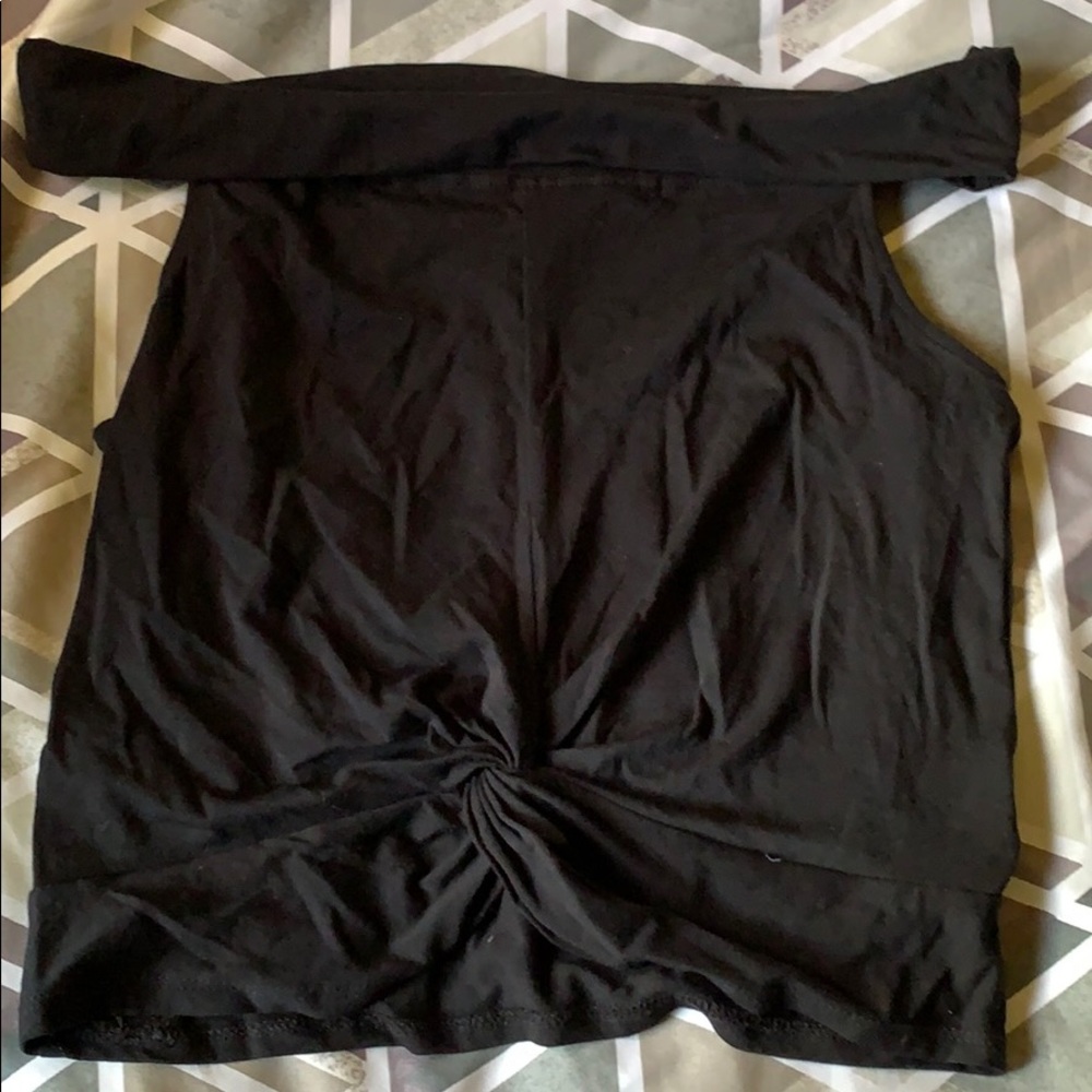 Black crop top